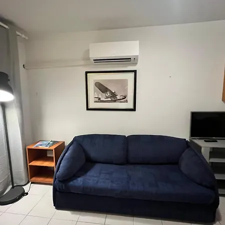 Magnifique 2 Pieces Centre